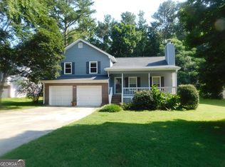 2305 Rock Mill Ln NE, Conyers, GA 30013