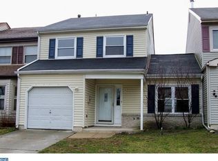 42 Monroe St, Logan Township, NJ 08085