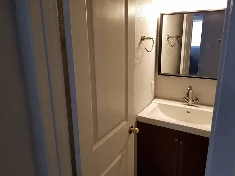 2903 Parker Ln #B — Photo 17