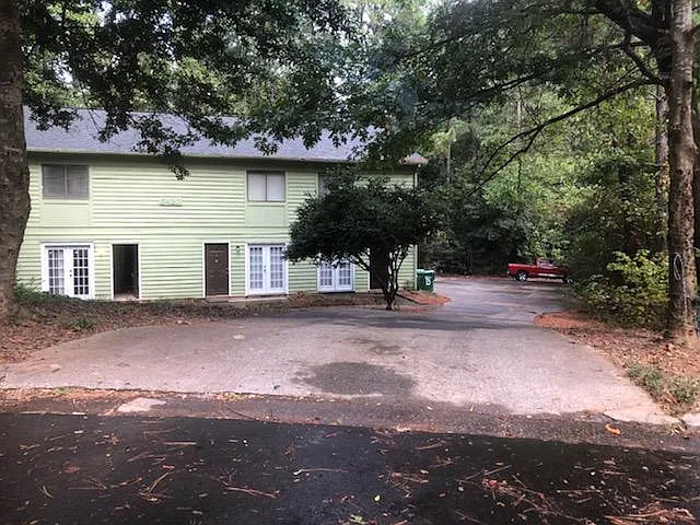 6420 Parton Ct — Photo 2