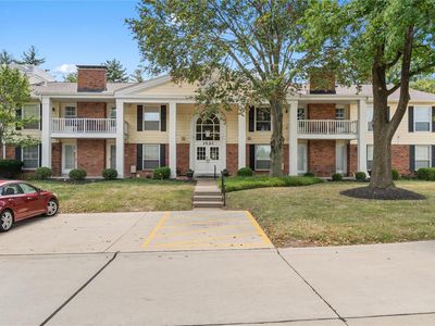 1521 Hedgeford Dr APT 16, Chesterfield, MO, 63017