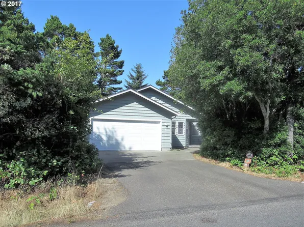 4819 Oceana Dr, Florence, OR 97439
