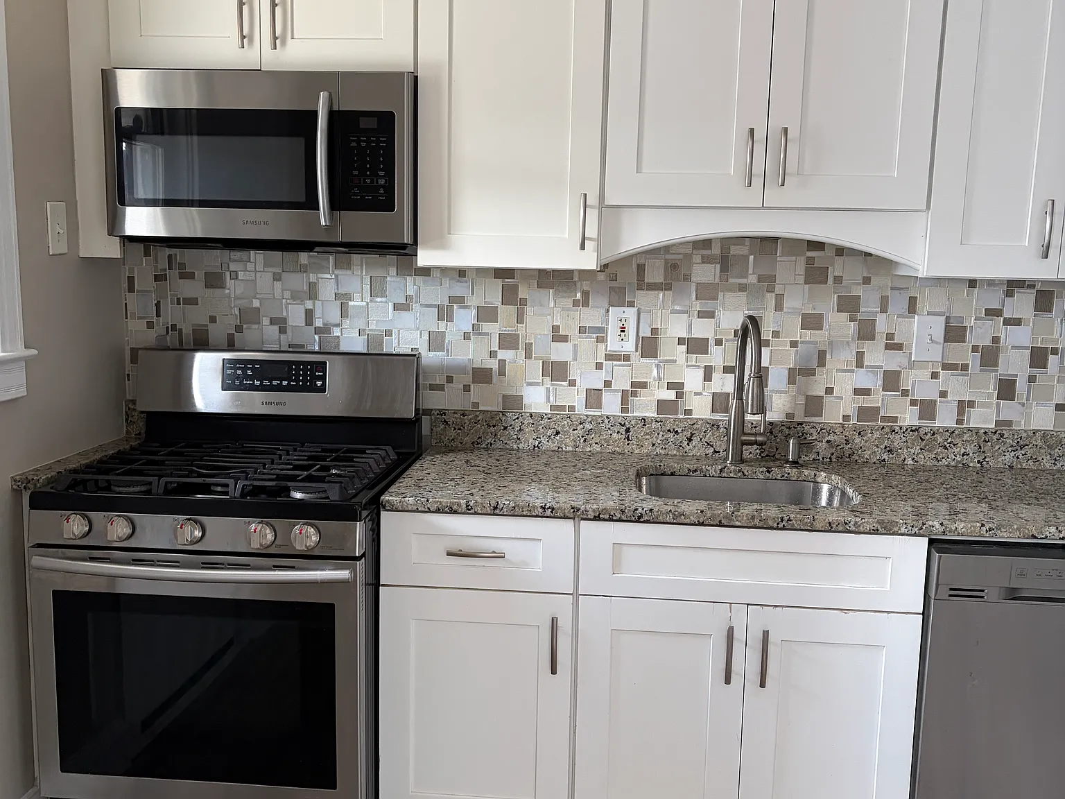 3 bed, $1,750 — Photo 4