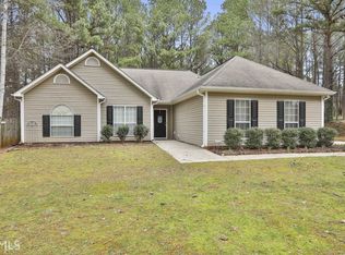 17 Paces Landing Ct, Newnan, GA 30263