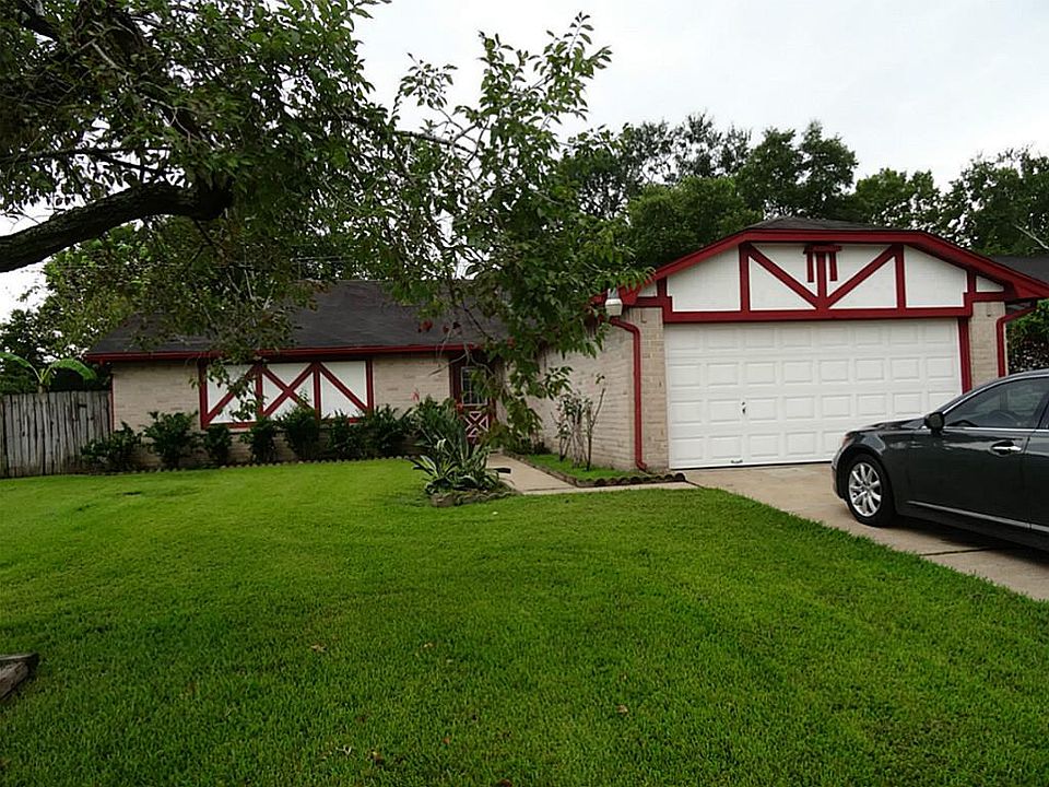 1st image of 2827 Dove Country Dr