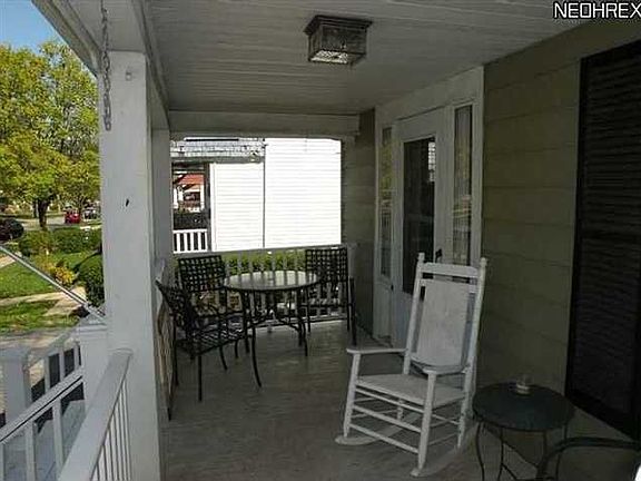 5th image of 1653 Lincoln Ave