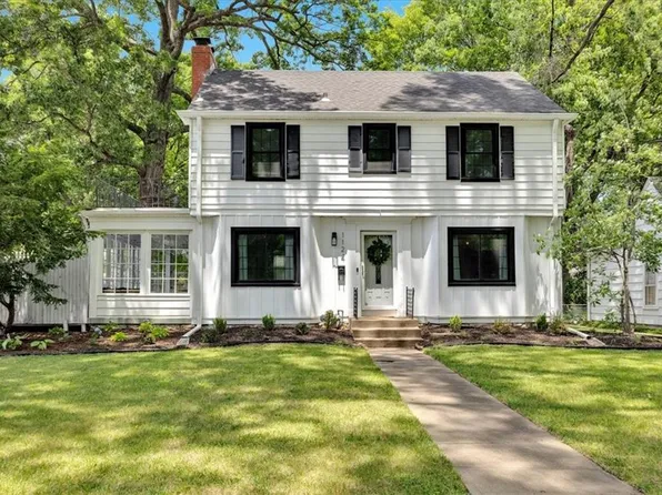 1124 W 76th Ter, Kansas City, MO 64114