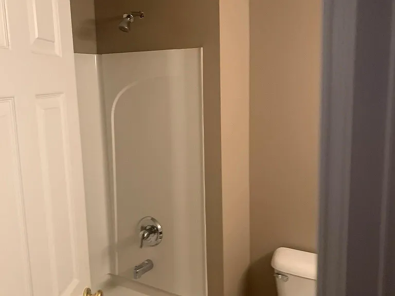 14302 Spring Creek Ln — Photo 11