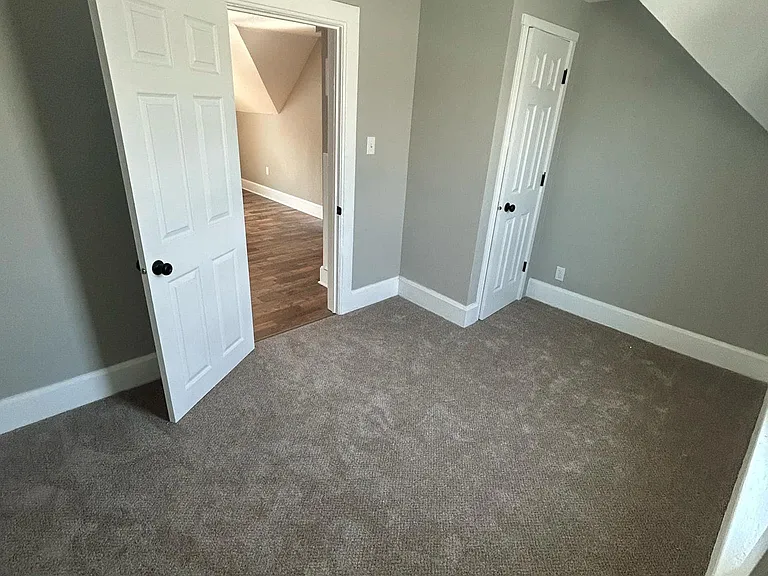 1628 Erie St #2 — Photo 7