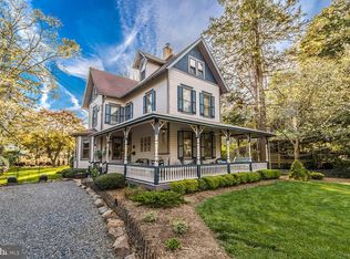 326 Chestnut St, Moorestown, NJ 08057