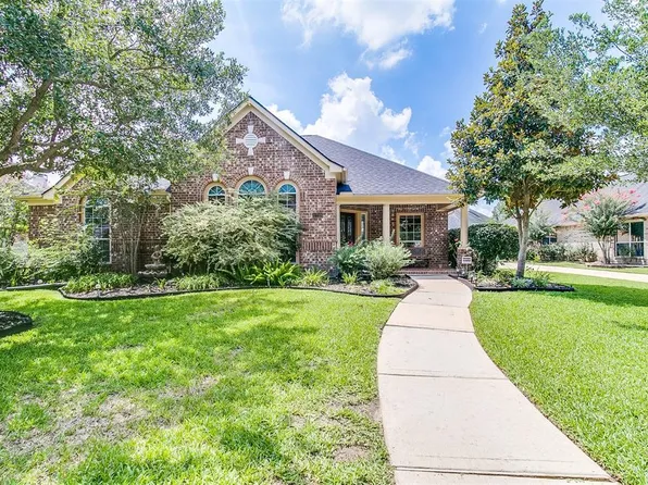 1718 Lake Quitman Dr, Richmond, TX 77406