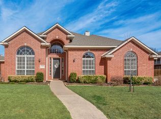 2523 Fallview Ln, Carrollton, TX 75007