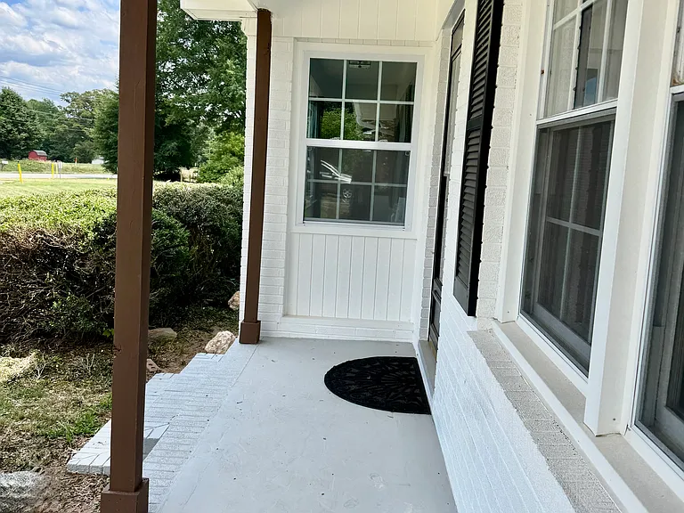 3939 Lewiston Rd — Photo 2