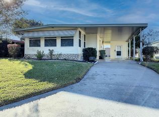 713 Surrey Pl, Leesburg, FL 34748