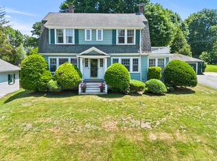 49 Eaton Ave, Woburn, MA 01801