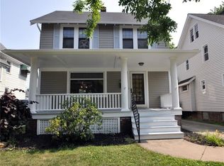 14611 Bayes Ave, Lakewood, OH