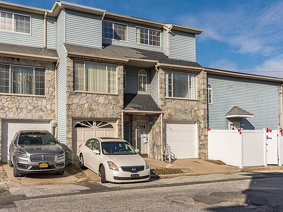 2nd image of 10 Temple Ct