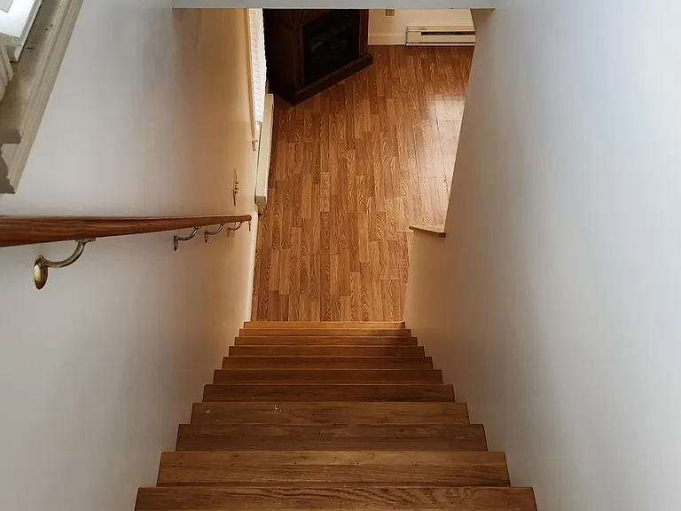 230 Scott Ave #A — Photo 33