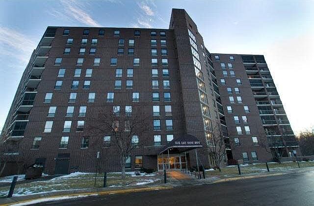1st image of 6615 Lake Shore Drive S