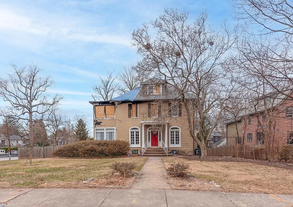 1st image of 2314 South Rd