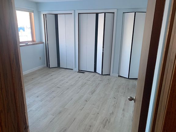 2nd image of 3175 Solar Blvd Unit 2