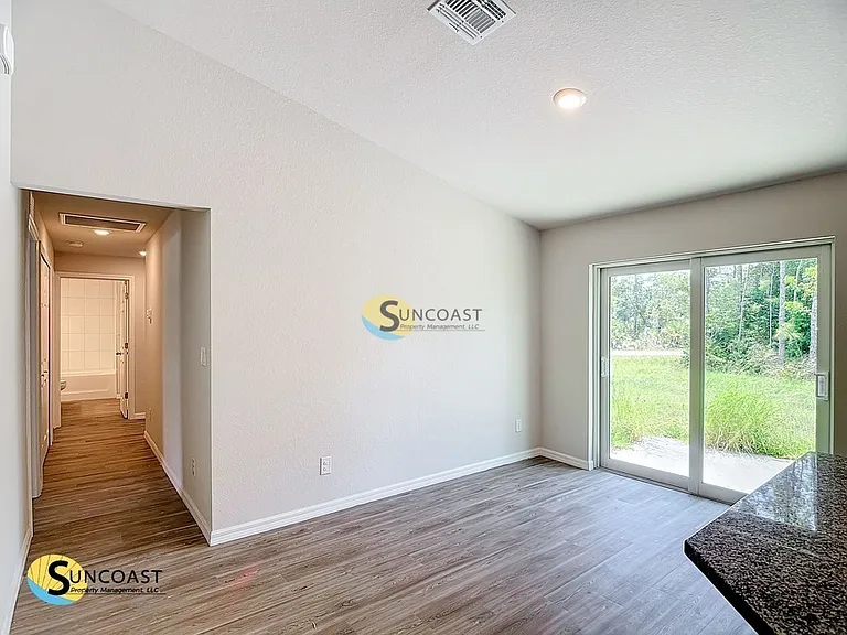 15108 SW 37th Ter — Photo 9