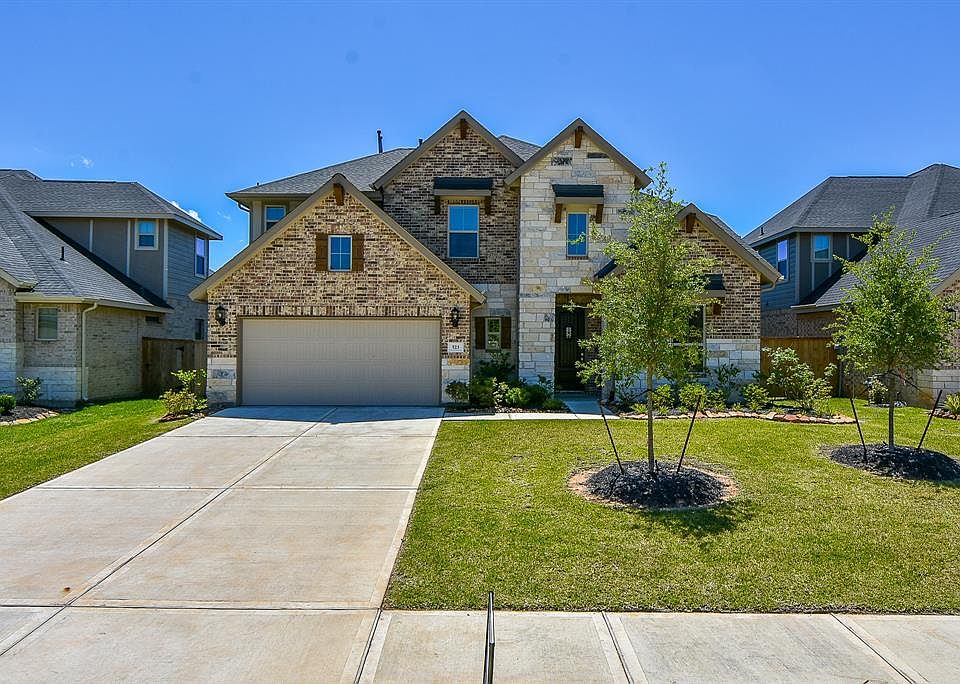 1st image of 523 Willow Canyon Ln