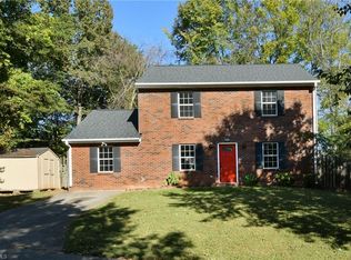 609 Sir Knight Ct, Clemmons, NC 27012
