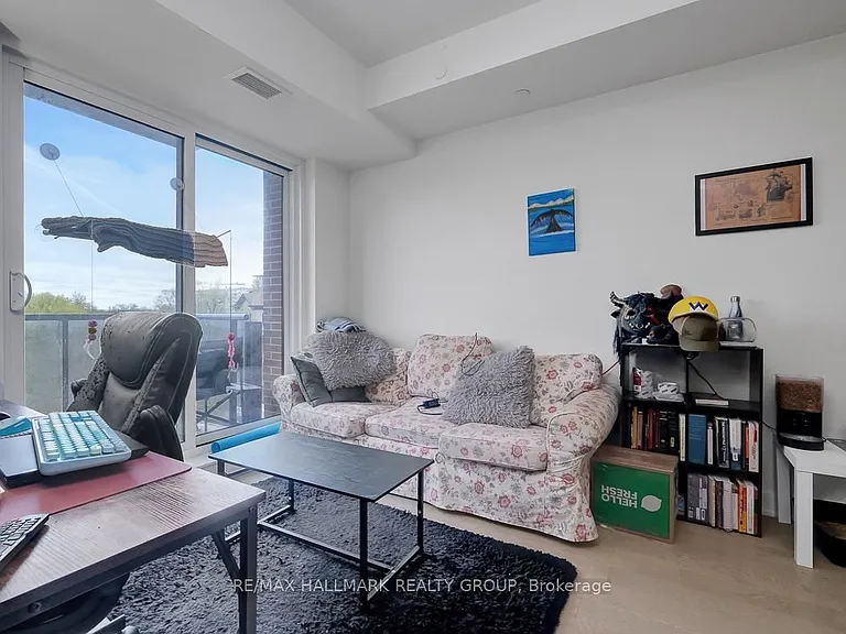 560 Rideau St #514 — Photo 4