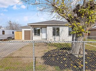412 E Fairview Rd, Bakersfield, CA 93307