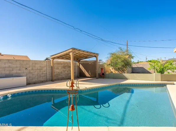 3215 W SHARON Avenue, Phoenix, AZ 85029