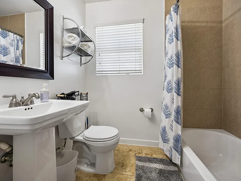 3237 Rosedale St #4 — Photo 15