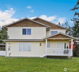 78 E North Camano Drive, Camano Island, WA, 98282