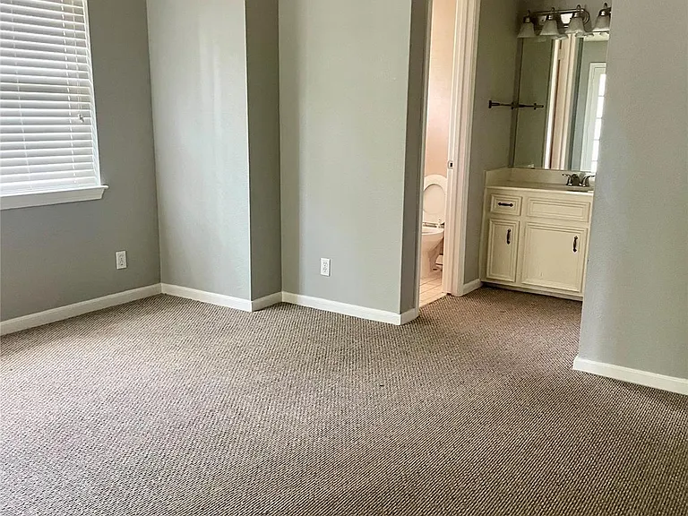 21122 Harvest Hill Ln — Photo 30