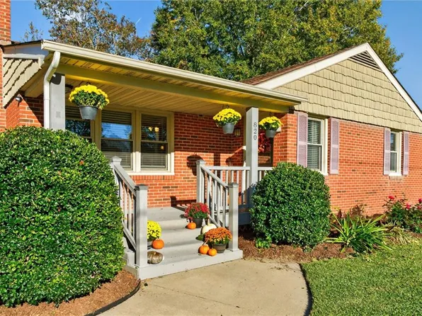 820 Melvin Dr, Portsmouth, VA 23701