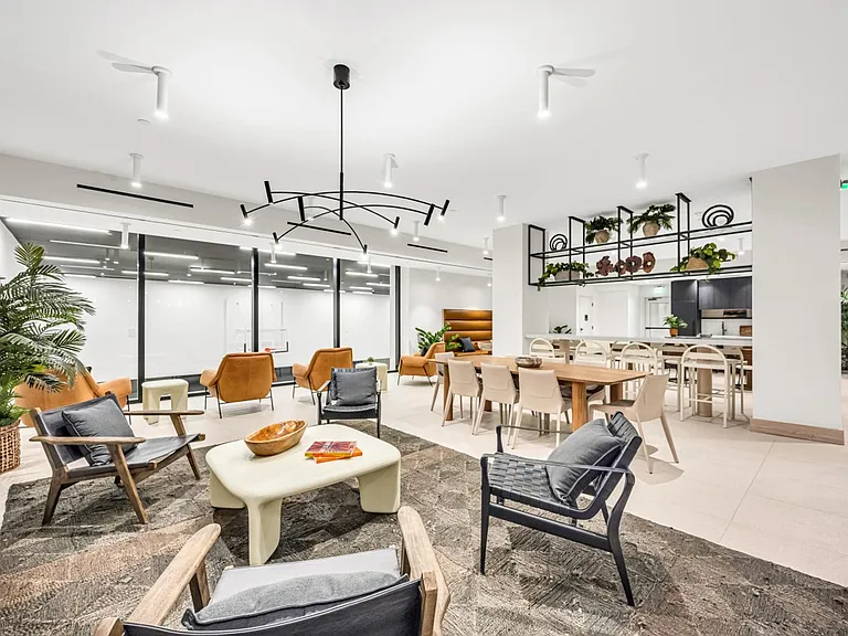 Building's Lounge