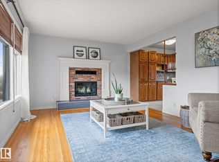 10956 164th St NW, Edmonton, AB T5P 3S3