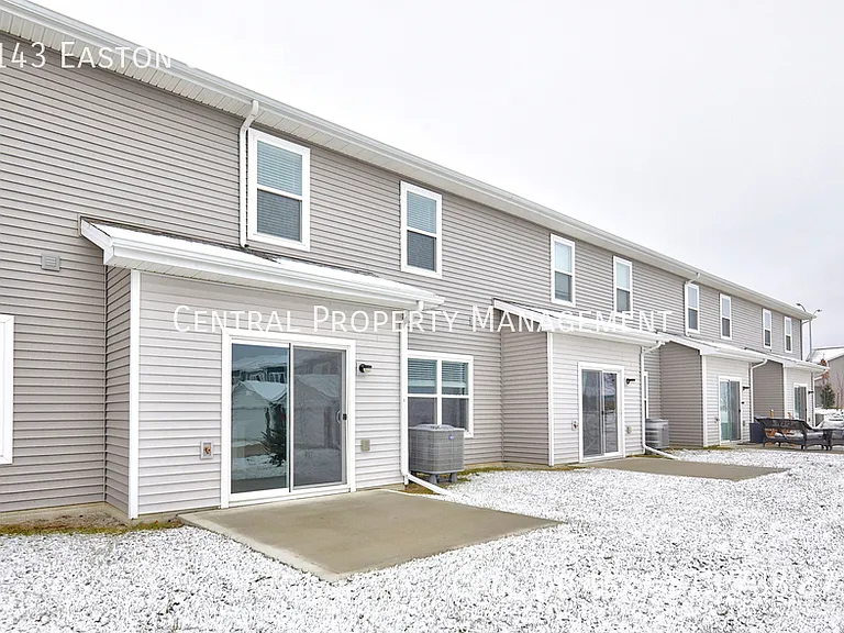4143 Easton St — Photo 2