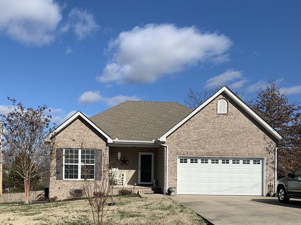 1st image of 708 Hornsby Ln
