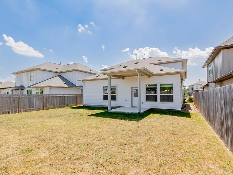 425 Arrowhead Vine St — Photo 36