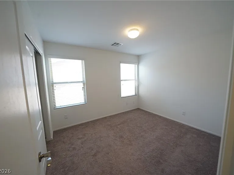 880 Cool Aquamarine St — Photo 22