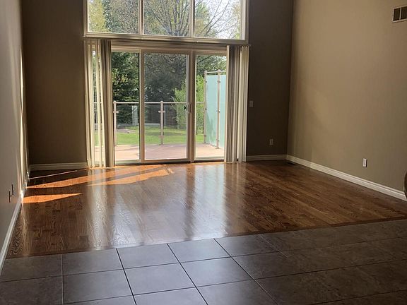 5th image of 2201 Austin Dr #2201