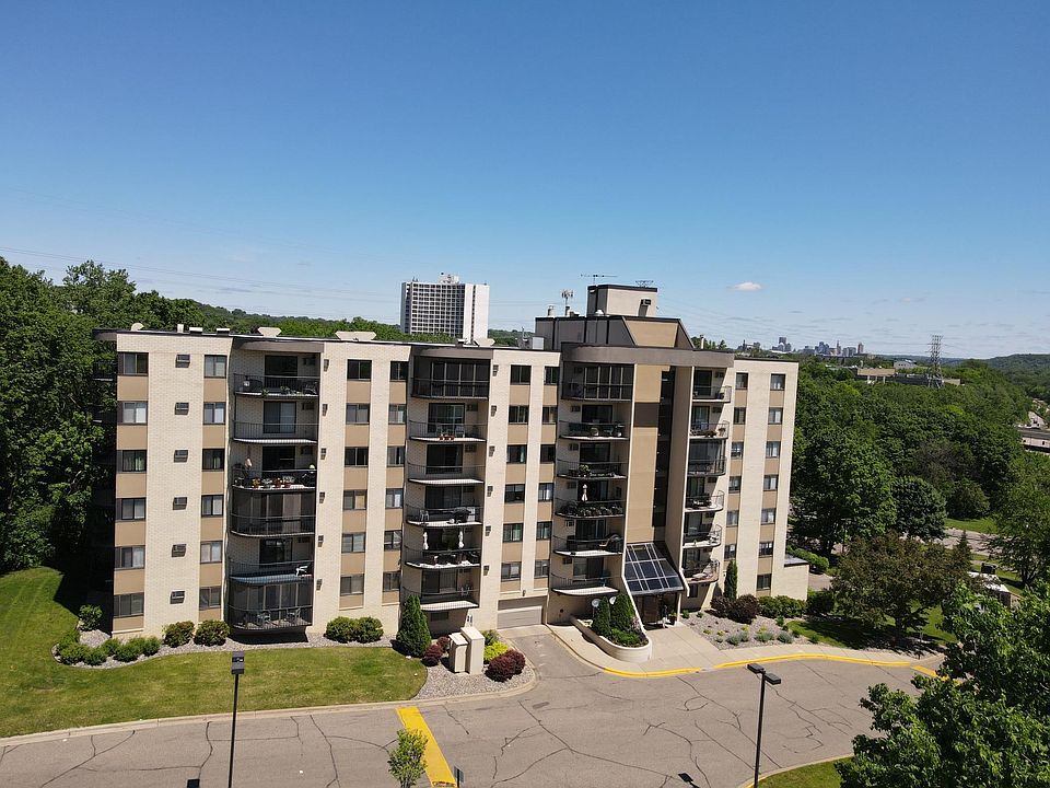 1st image of 1111 SE Elway St #108