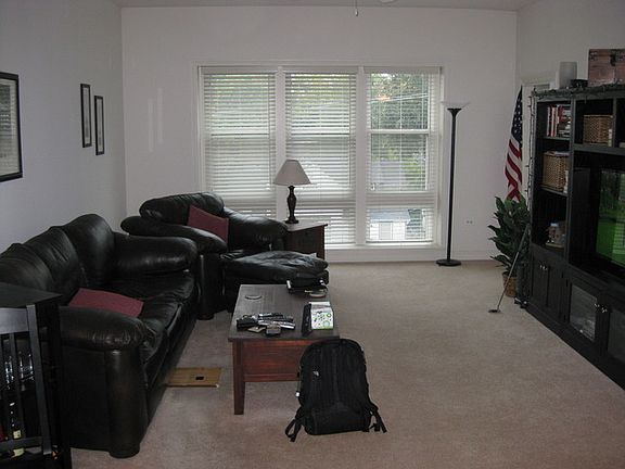 4th image of 310 E Church St Unit 304