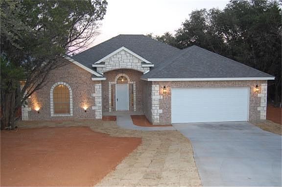 2nd image of 2407 Woodcrest Ct