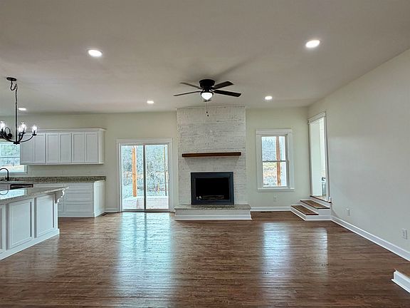 2nd image of 172 New Bethel Rd