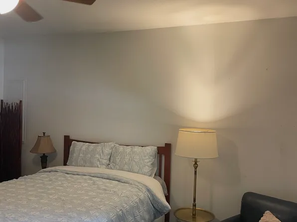 (undisclosed Address), Port Orchard, WA 98367