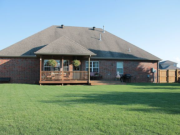 4th image of 11677 Club House Pkwy