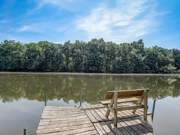 976 YUMA Circle, Stoughton, WI 53589