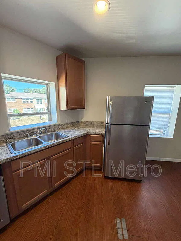 1 bed, 1.0 bath, 559 sqft, $1,175 — Photo 3